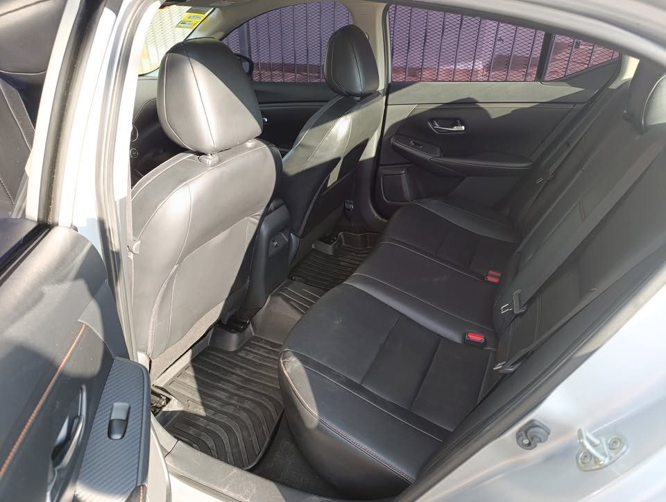 2021 Nissan Sentra - foto 3