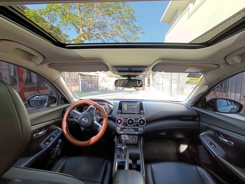 2021 Nissan Sentra - foto 4