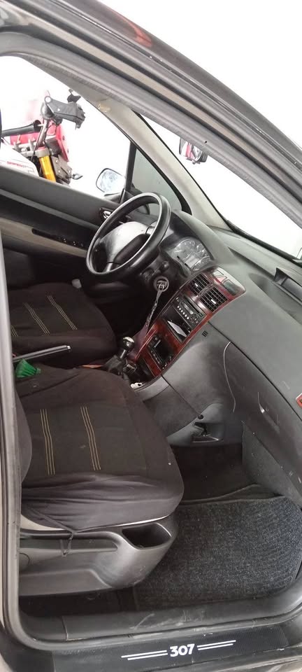 2000 Peugeot 307 - foto 3