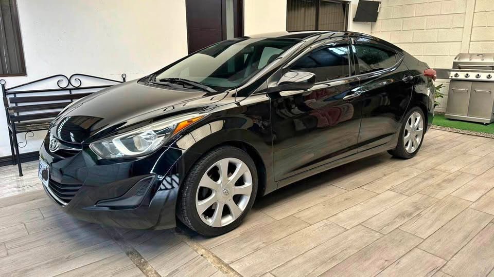 2016 Hyundai Elantra - foto 2
