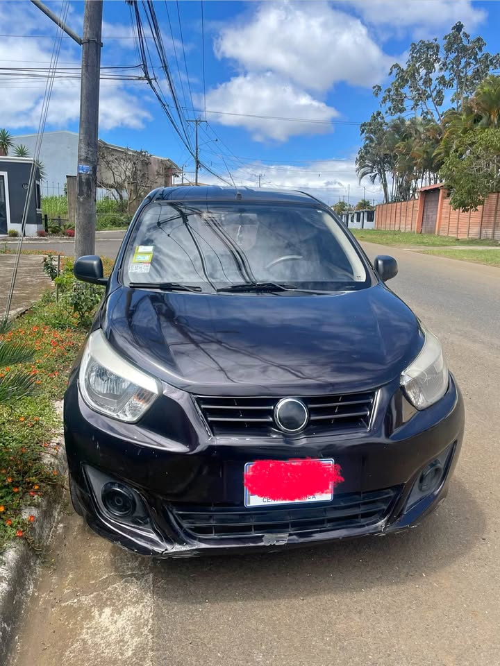 2016 Nissan March