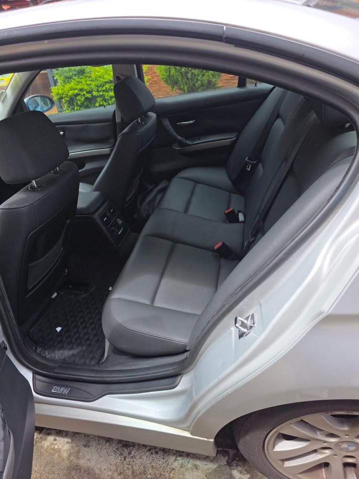 2009 BMW 3 Series - foto 4