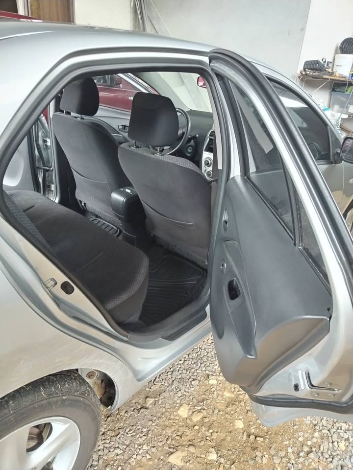 2007 Toyota Yaris - foto 3