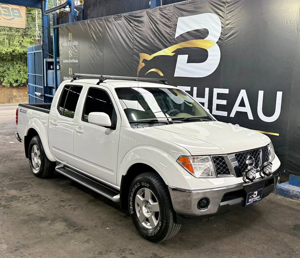 2007 Nissan Frontier - foto 2