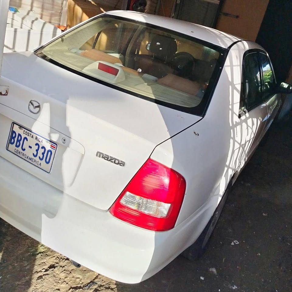 2002 Mazda Protege