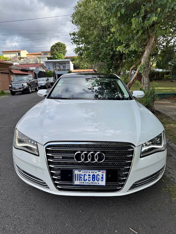 2013 Audi A8