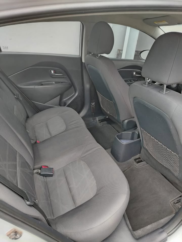 2013 Kia Rio - foto 3