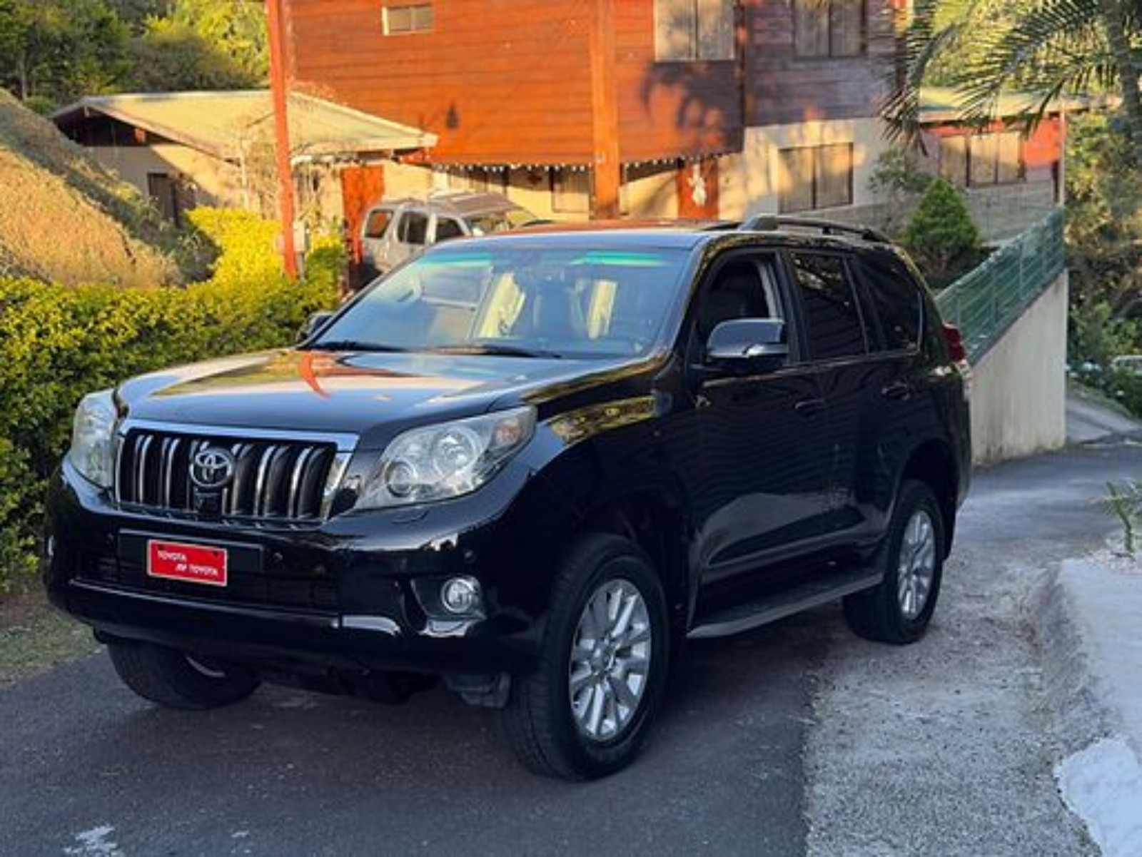 2010 Toyota Land Cruiser Prado - foto 1