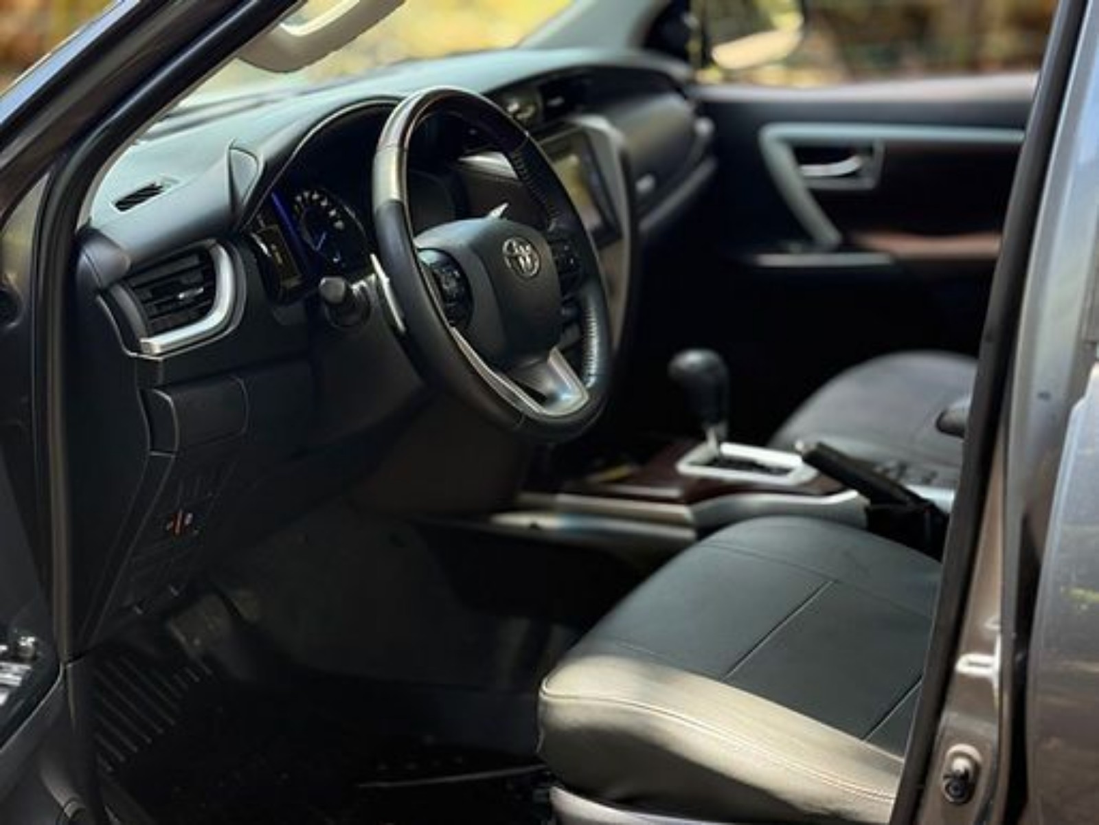 2019 Toyota Fortuner - foto 7